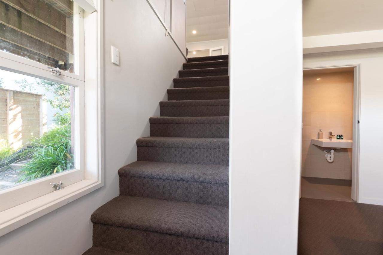 The Tide Watcher - Okiato Holiday Home Opua Exterior foto