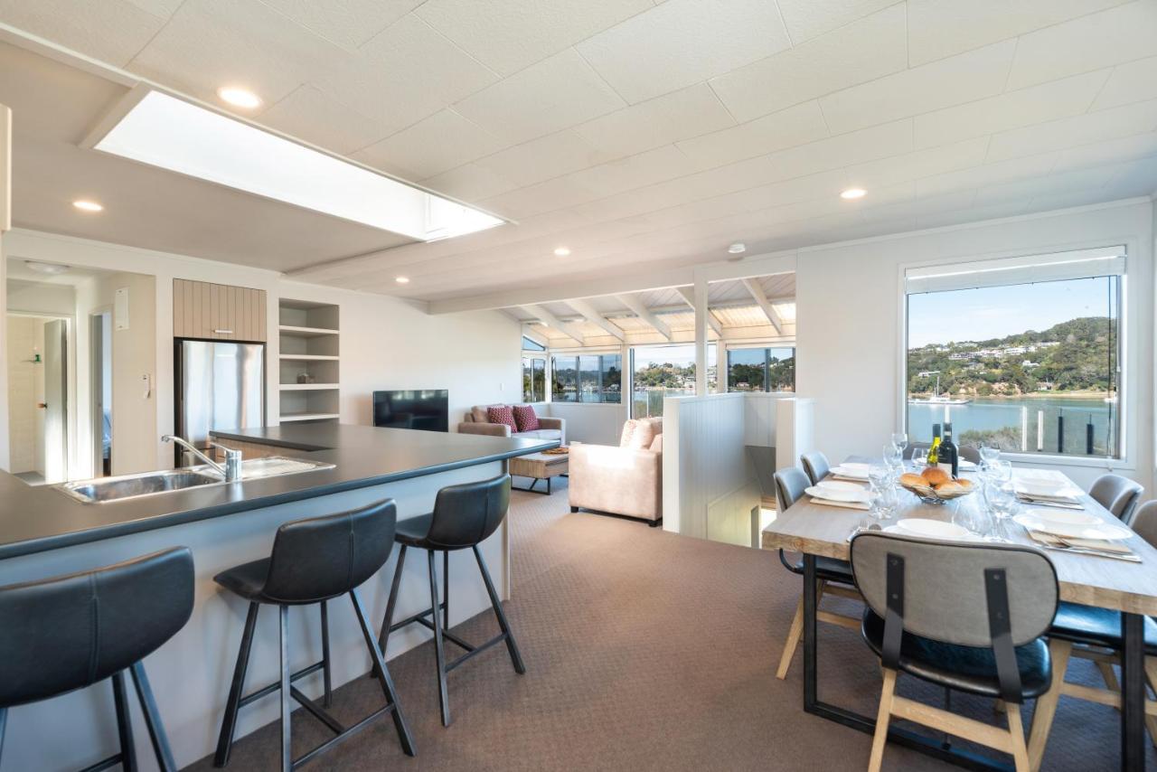 The Tide Watcher - Okiato Holiday Home Opua Exterior foto